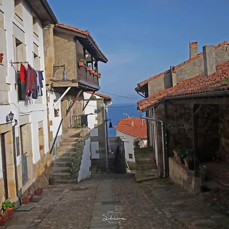 Al Son De Las Olas Lastres Exterior photo